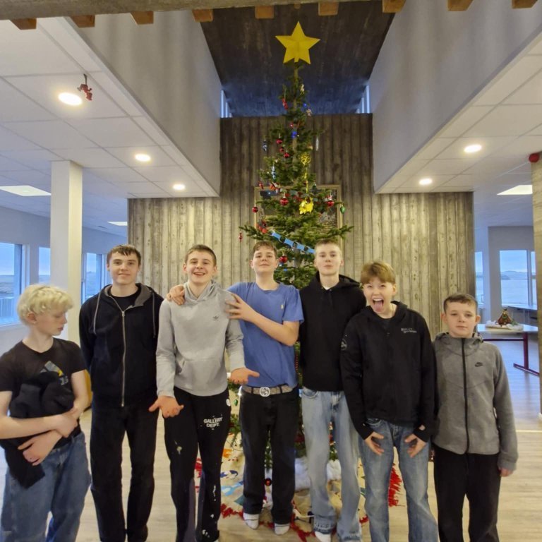 4b9a45b9-a527-40dc-ad82-9edecb46cff1