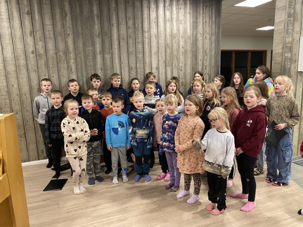 Nokkrar myndir frá skemmtilegu skólastarfi