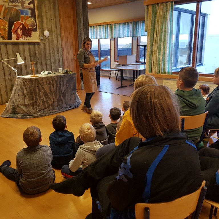 Leiksýning um Búkollu